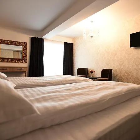 La Rocca Boutique Hotel 4*