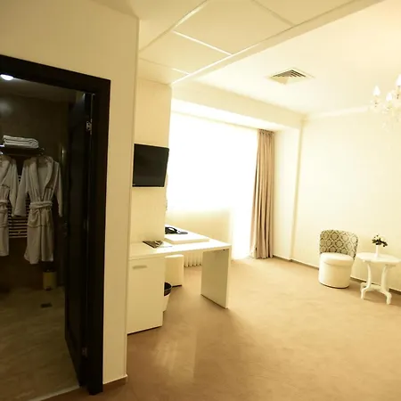 La Rocca Boutique Krajowa
