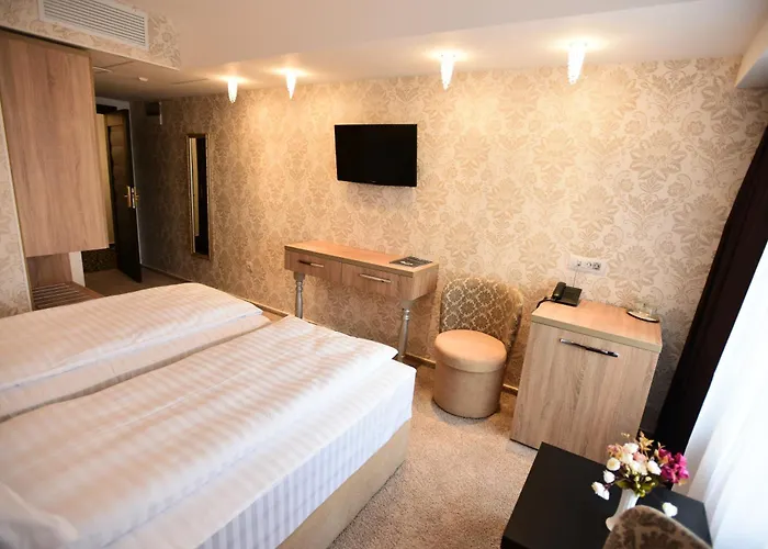 La Rocca Boutique Hotel 4*