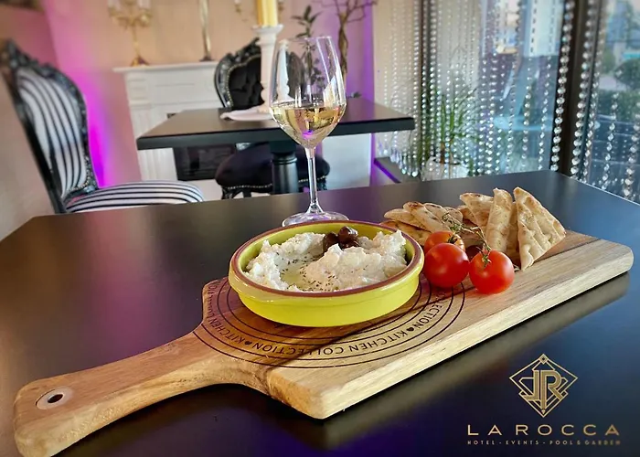 La Rocca Boutique 4*